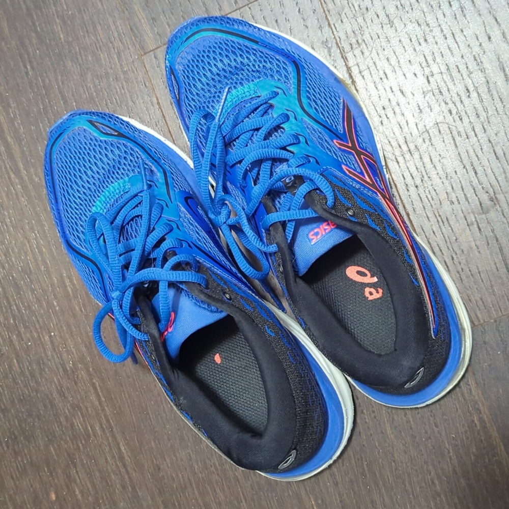 ASICS GEL CUMULUS 19 Running Shoes